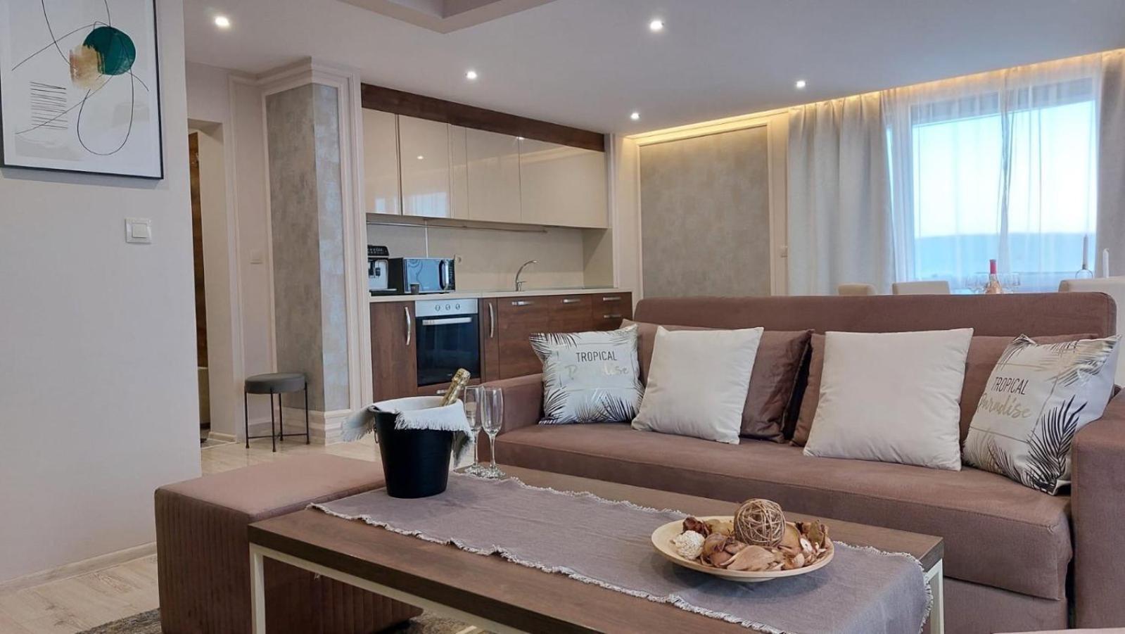 Paradiso 'В' 607 Large Luxury Apartment Nesebar Exteriör bild