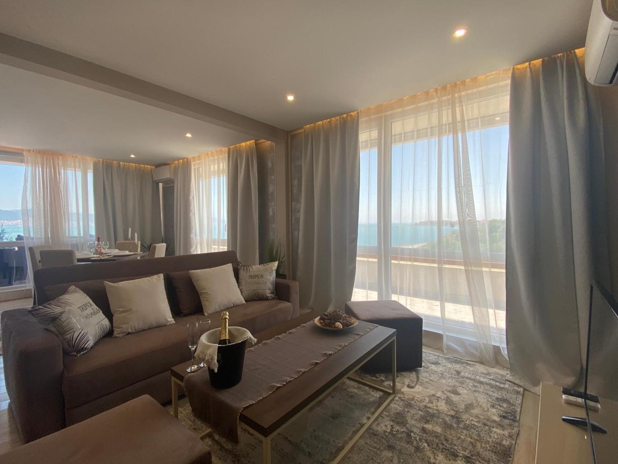 Paradiso 'В' 607 Large Luxury Apartment Nesebar Exteriör bild
